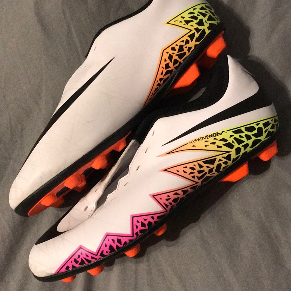 Nike Hypervenom Cleats size 5Y